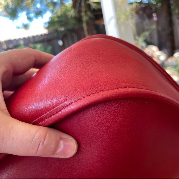 Vintage Red Coach Beckett, #9920, made in the USA, pre-1994 - Picture 12 of 14